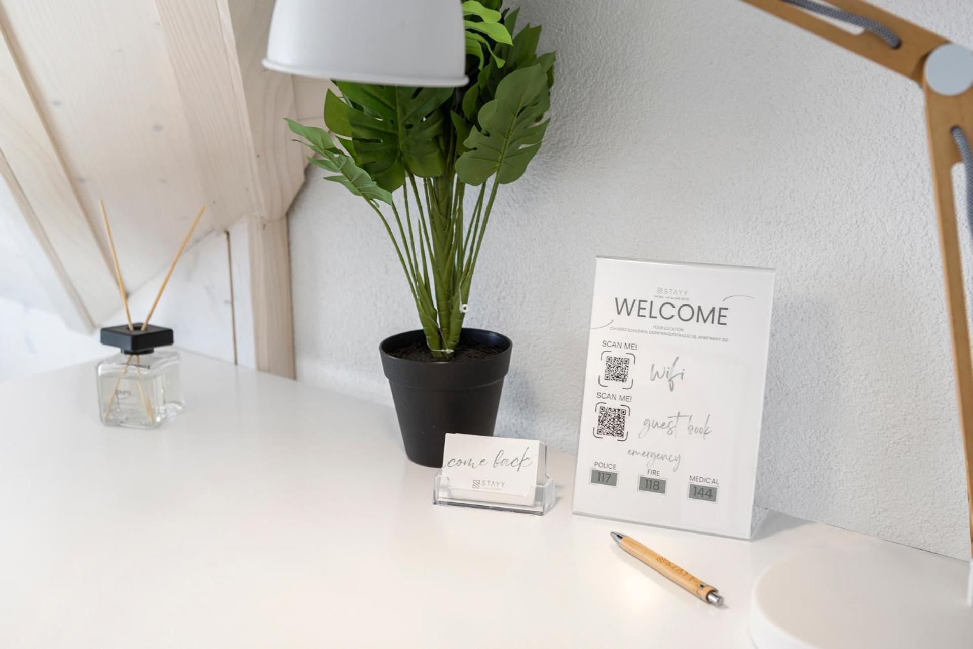 Stayy Flagship Limmattal - Contactless Check-In Schlieren Rom bilde